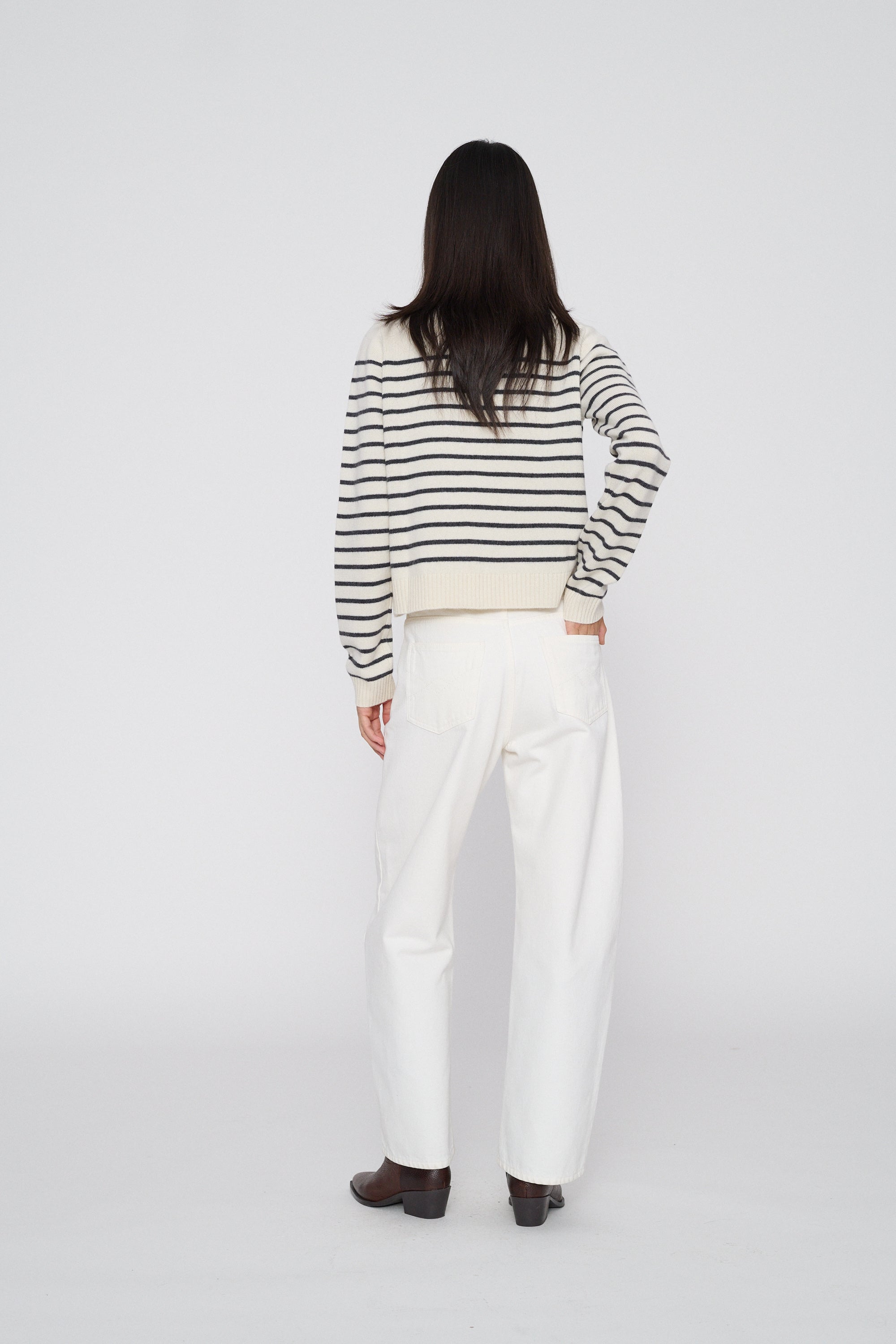 Sweter Classic 02