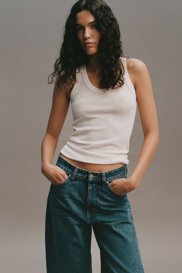 Tank Top 02