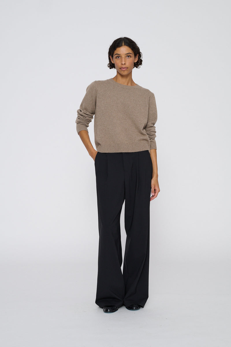 Sweter Classic 02