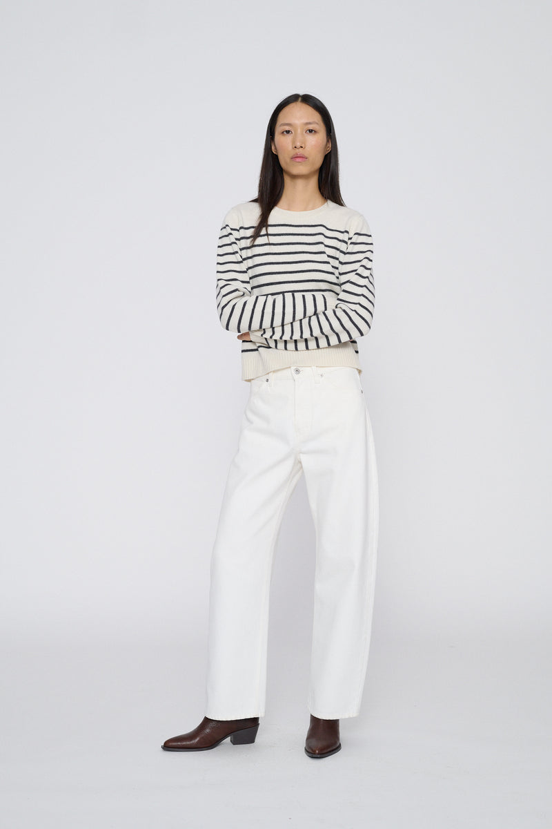 Sweter Classic 02