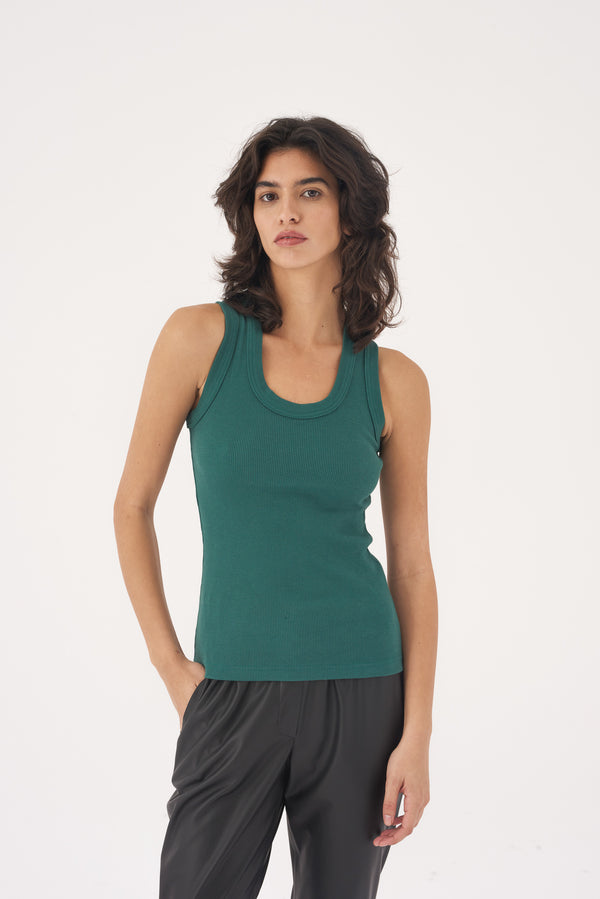 Tank Top 02
